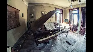ESPLORIAMO LA FAMOSA VILLA MACINTOSH. DENTRO C'E' ANCORA TUTTO.