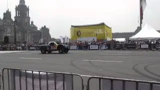 REDBULL RACING SHOWRUN Z&Oacute;CALO CD M&Eacute;XICO TROPHY TRUCK  VDC-1 TAVO VILDOSOLA