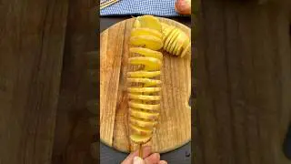 amazing potato cutting skill #shorts #tornado #potatotwister #spiralpotato #foryou #snacks #foodart