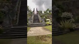 Nederlands Sprekende Gids Op Bali. #baligidsnederlands #balirondreis #dutchspeakingtourguidebali