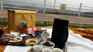 رحنا الوادي وجانا المطر😍قهوتنا على الجبال ونظفنا الحوش والسجاد تحت المطر ❤️🌧