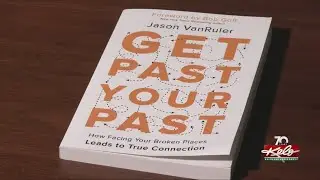 'Get Past Your Past': Sioux Falls Instagram therapist publishes new book