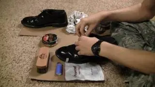 How to Fire Shine Low-Quarter Shoes