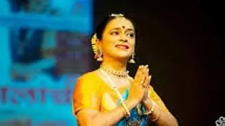 Actor Ashwini Ekbote Dies During Performance