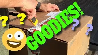 IT'S HERE...!  LET'S UNBOX IT      #springgardening  #seedstarting101 #homesteadadvisor.com