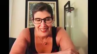 Dana Varga teaches Abdominal Undulations 