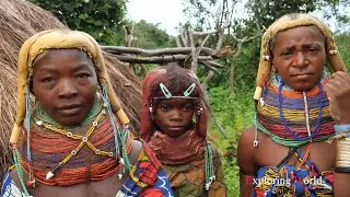 The beautiful woman's body is important. Life of an ancient and primitive tribe in Angola.