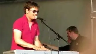 Roy Stride - Falling In Love Clip (Live)