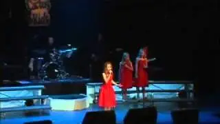 Andi Kitten sings I'll Rise Again