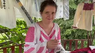 Alexandra Nae - Creation of traditional Romanian blouse