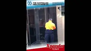 Heavy-duty retractable security doors
