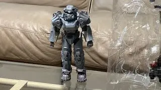 Fallout T-60 action figure (McFarlane Elite Edition) 2025