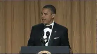 Obama Pokes Fun at Politics, Himself, at Dinner