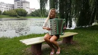 Paolla Sofia -- Żyje się raz