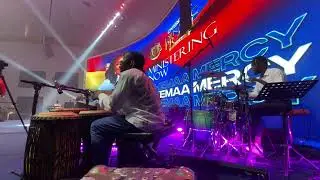 Ohemaa Mercy - Oti Me Mu | Dynamic Praise Accra | Godfred Ebo Baidoo Cam