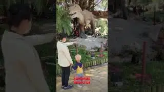 When Kid Sees Dinosaur Alive Exhibits! #carnotaurus #dinosaursalive