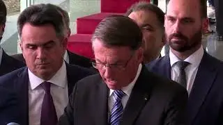 Brazil's Bolsonaro does not concede to Lula, but authorizes transition