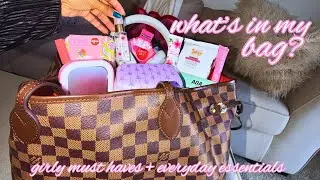 What's in my Bag? Simple for Winter Season. Everyday essentials | Charity x Style