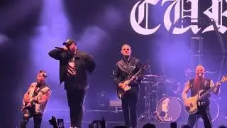 Atreyu &ndash; Right Side of the Bed (Live at The Paramount, Huntington NY &ndash; 11/13/2025)