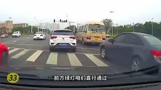 遇強行變道，車主都來不及反應！真是個人才