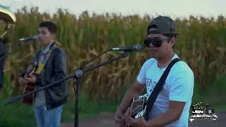 Por La Baja Navegamos - Tony García En Vivo