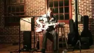 Blues guitarist- Robert Lighthouse