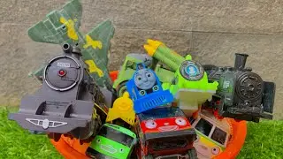 ВАУ!!.. Смотри! Найди много игрушечного поезда Fenfa, RailKing, Thomas, High Speed ​​Train, Bus Tayo