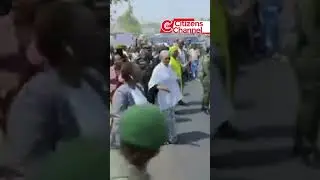 VIDEO: Nigeria First Lady Stops Convoy To Greet School Children In Kwara State