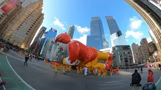 Ronald McDonald NEARLY FALLS OVER FOUR TIMES - Macy's Thanksgiving Day Parade 2019