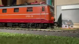 W końcu długo oczekiwana lokomotywa przeze mnie EP05-28 przejazdy testowe.