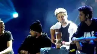 Little Things- One Direction en Chile 01-05-2014