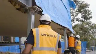 Modular building being delivered to Lower Plenty Primary School