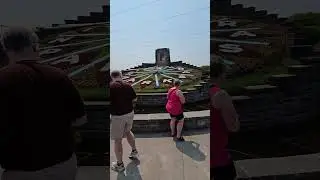 Flower clock niagara canada