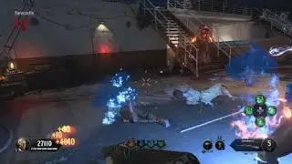 CRAZY BO4 ZOMBIES CLUTCH