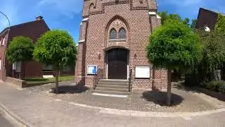 Fahrt durch Kuckum am Tagebau Garzweiler 1.8.20