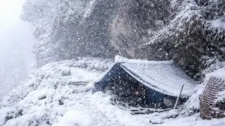 Best Life in The Nepali Himalayan Village During The Winter । How To Live villages snowfall Time