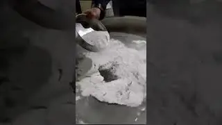 How to sieve ceramic powder, use Gaofu Rotary Vibration Screening Machine