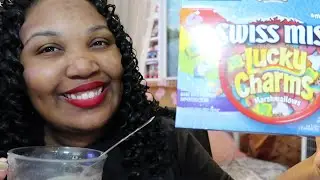 Swiss Miss: Lucky Charms Hot Chocolate! - Review | Tabby's Christmas Special Day 19 #Vlogmas 🎄☕