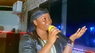 Aladji abdoul😅dans une soirée du rire avec ça famille 💯 hammadou toy wakkoudé am?
