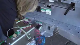 Disconnecting the Toy Hauler from Towing Vehicle | U-Haul Trailers