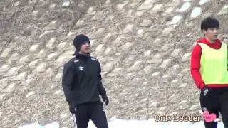 20130216 Kim Hyun Joong fancam @ FC Avengers soccer match (2) -대치유수지축구장