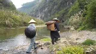 游侠松 | 流水小溪旁户外制作贵州特色丝娃娃 | outdoor cooking Guizhou characteristic silk doll near the stream