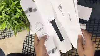 Unboxing of Apple watch Series 3 #apple #applewatch #awsome #nice #delhi