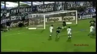 The best free-kick of Diego maradona! 1978!!!