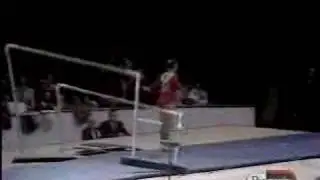 Ludmilla Tourischeva 1975 World Cup UB (Bars collapse)