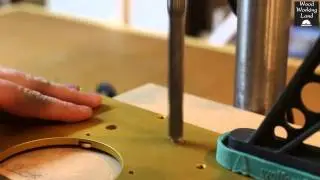 001 - Triton TRA001 and Incra router plate