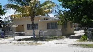1015 NW 105th St, Miami, FL 33150