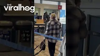 Drama at Airport Gate || ViralHog