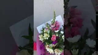 Send Summer Flowers Online to Melbourne