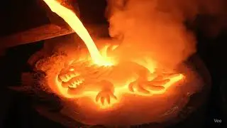 🔥❄️ Pouring Molten Metal into Ice Mold | Hiss + Crackle ASMR 🎧 #asmr #molten